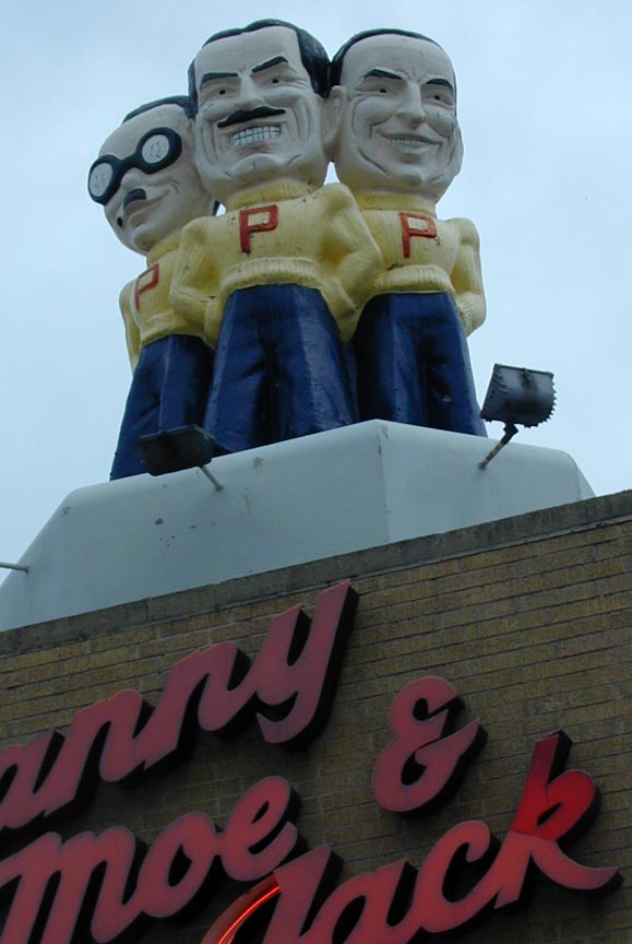 Pep Boys Statues, Signs, and Buildings | RoadsideArchitecture.com