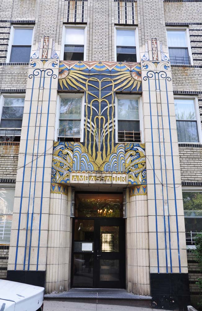 New York City Art Deco & Streamline Moderne Buildings