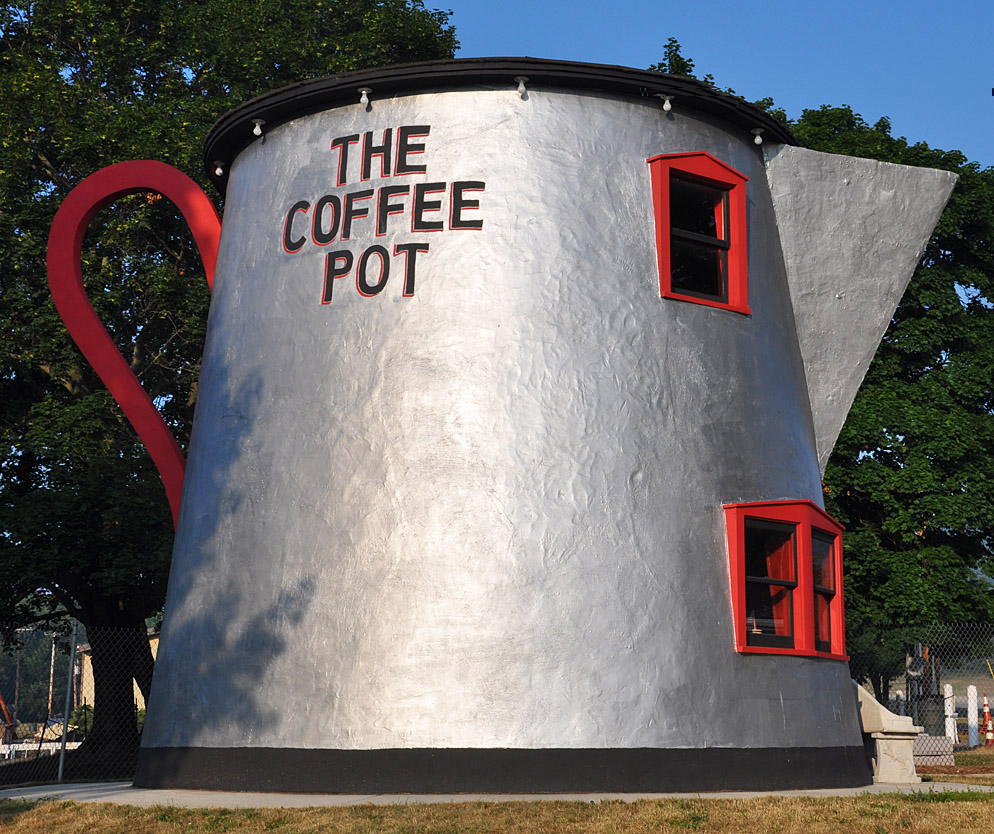 Giant Coffee Pot Attractions Across the U.S.